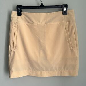 Athleta Light Yellow Skorts
